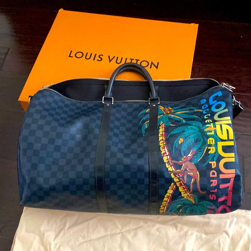 Louis Vuitton Special Edition Cobalt Jungle 55 Duffle. Excellent condition - Picture 1 of 9